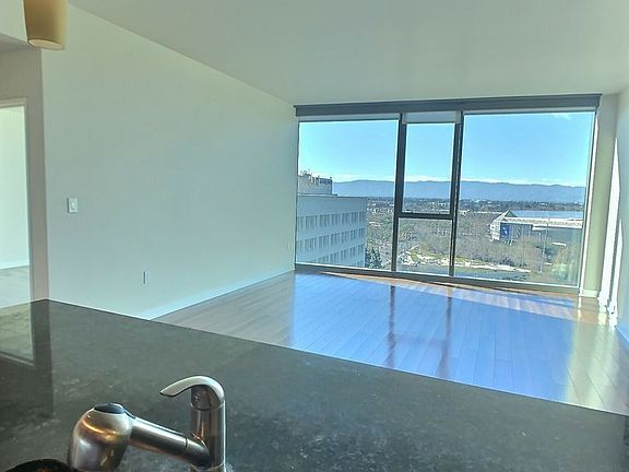 2nd image of 38 N Almaden Blvd Unit 1603