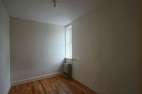 Rented by GTM Property Group  | media 14