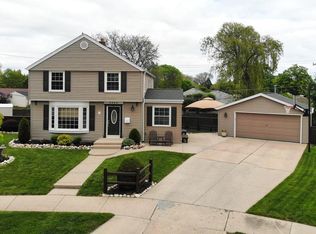 5404 W Verona Ct, Milwaukee, WI 53219