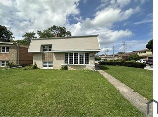 5212 Harmswood Ter, Skokie, IL