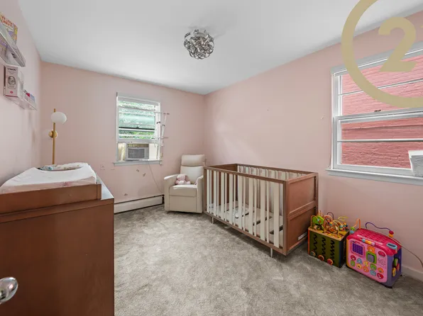 1489 East 10th Street image 14 of 22