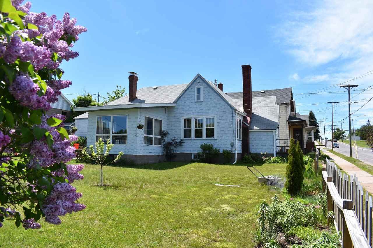 235 Fisher St, Marquette, MI 49855 Zillow