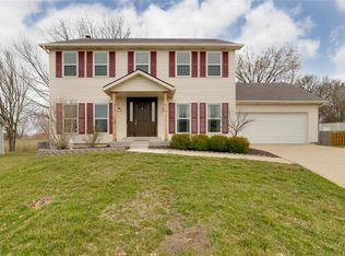 45 Walnut Place Ct, Saint Charles, MO