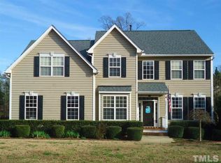 133 Sudano Ct, Holly Springs, NC 27540
