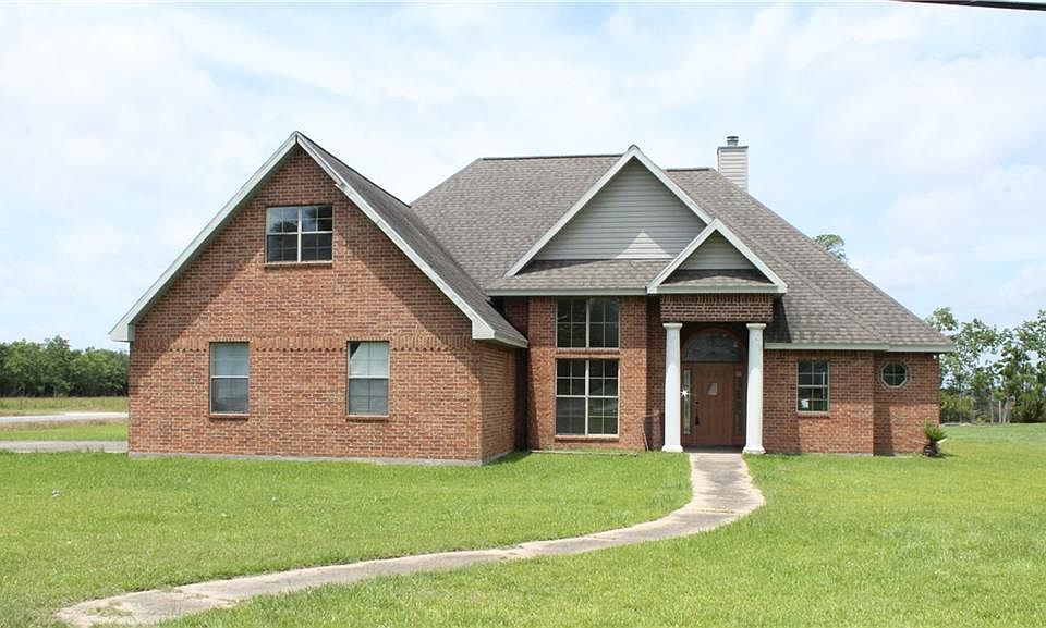1st image of 5858 Pinewood Dr W