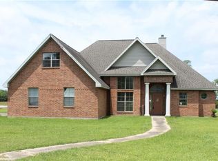 5858 Pinewood Dr W, Lake Charles, LA 70607
