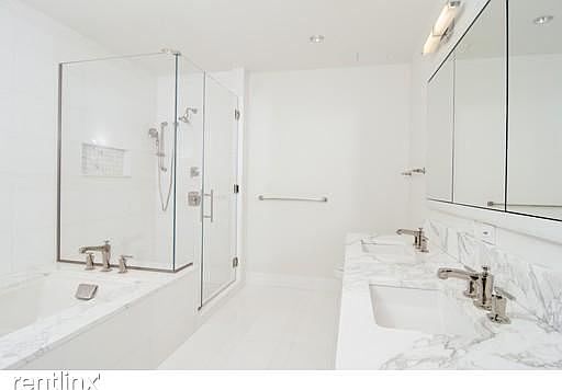 22 Liberty Drive Unit 7B 3