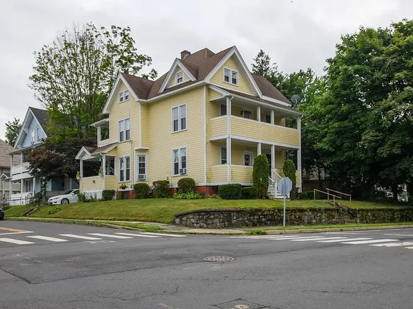 134 Queen St, Bristol, CT 06010