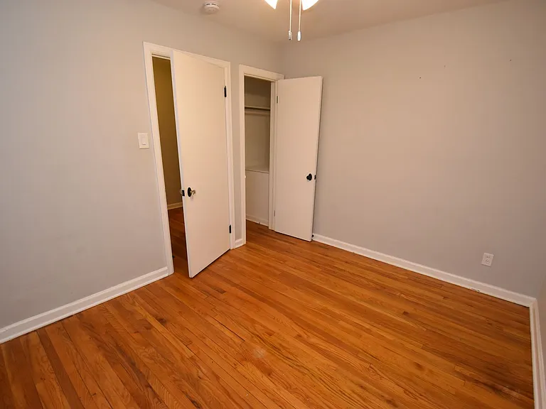 19585 Sunset Ln — Photo 11