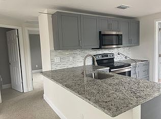 5th image of 409 Milwaukee Ave #409