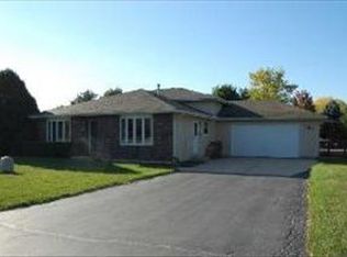 36W191 Hollowside Dr, Dundee, IL 60118