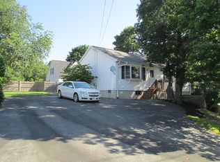 6 Hawthorne Rd, Gloucester, MA 01930