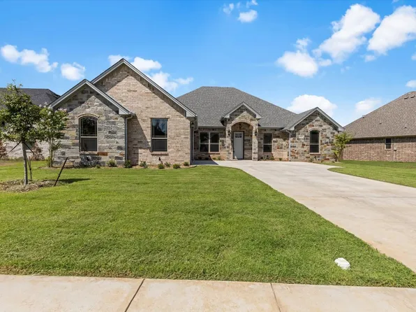 6645 Pinehurst Dr, Granbury, TX 76049