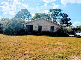 3318 Sara Dr, Jacksonville, FL 32277