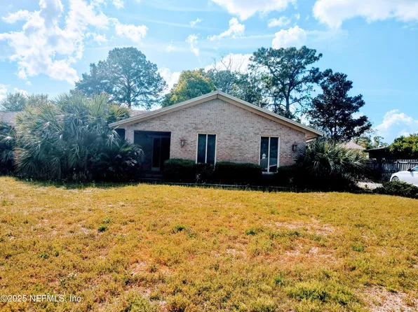3318 SARA Drive, Jacksonville, FL 32277