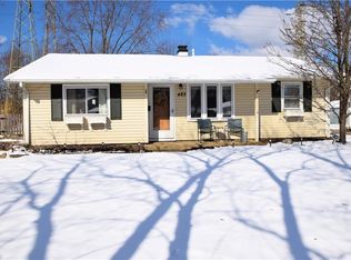 483 Holly Dr, Berea, OH 44017