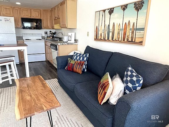 3rd image of 497 Plantation Rd APT 1268