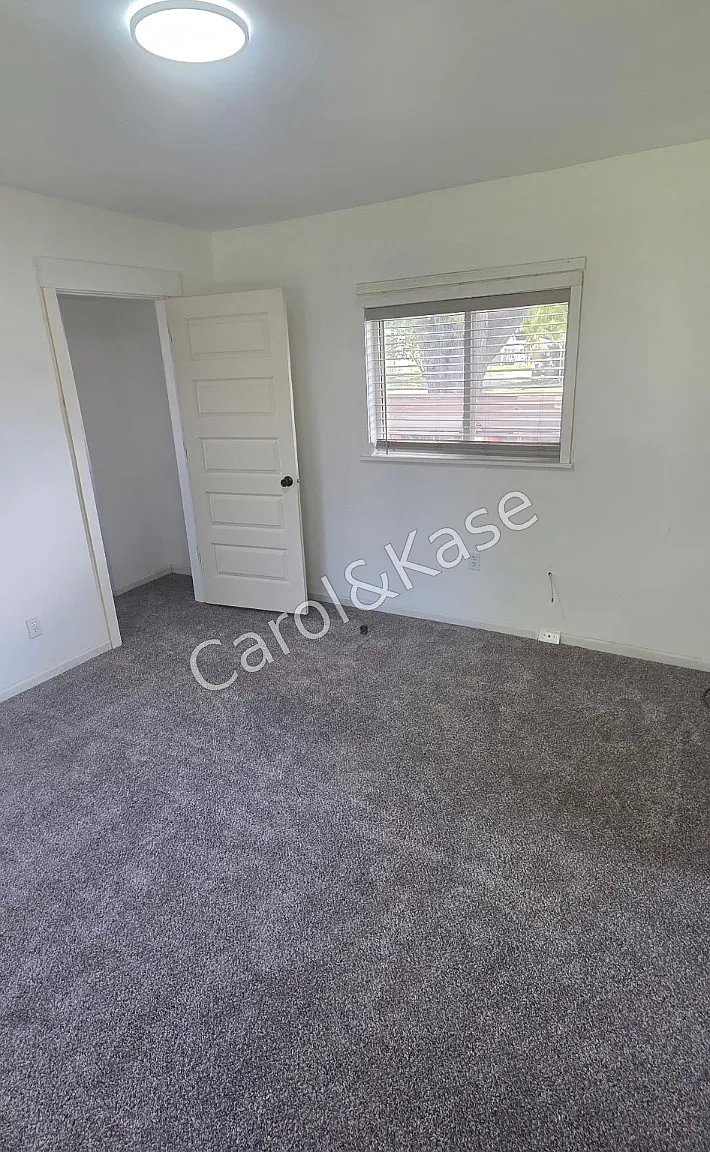 1 bed, 500 sqft, $975 — Photo 4