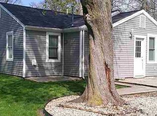 8533 E Asbury Ln, North Webster, IN 46555