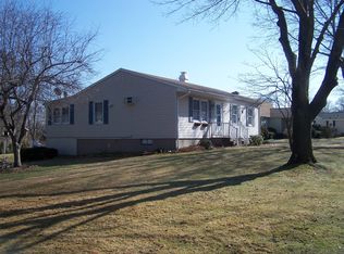 5 Palmer Rd, Portland, CT 06480