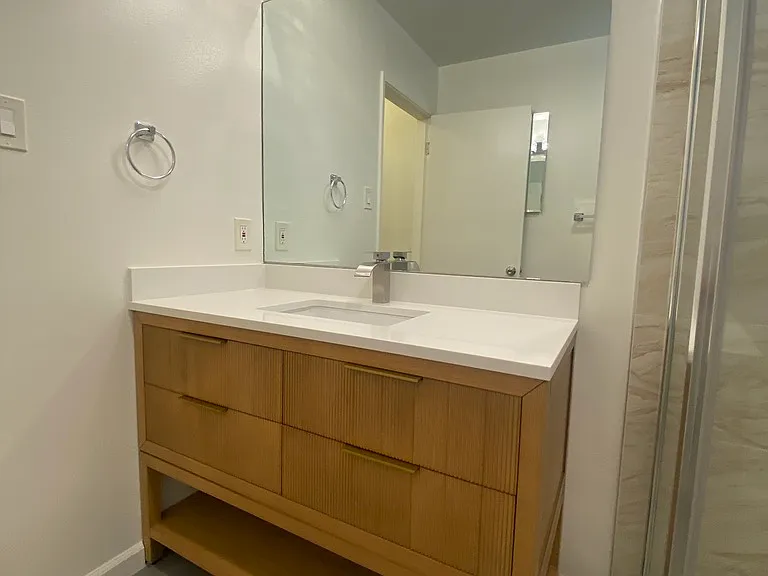 162 Roosevelt Ave #1 — Photo 32