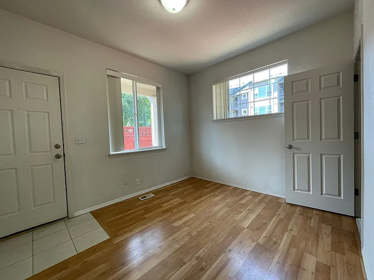 797 NE 63rd Ave — Photo 16