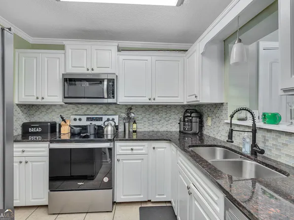 214 Island Dr, Saint Simons Island, GA 31522