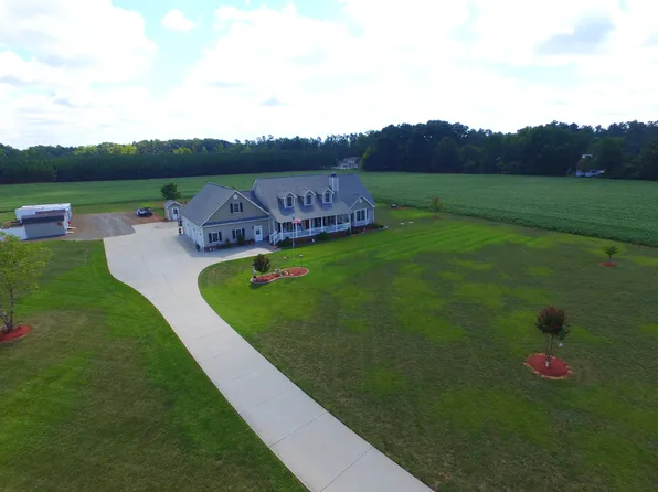 233 Overhead Bridge Rd, Mooresville, NC 28115