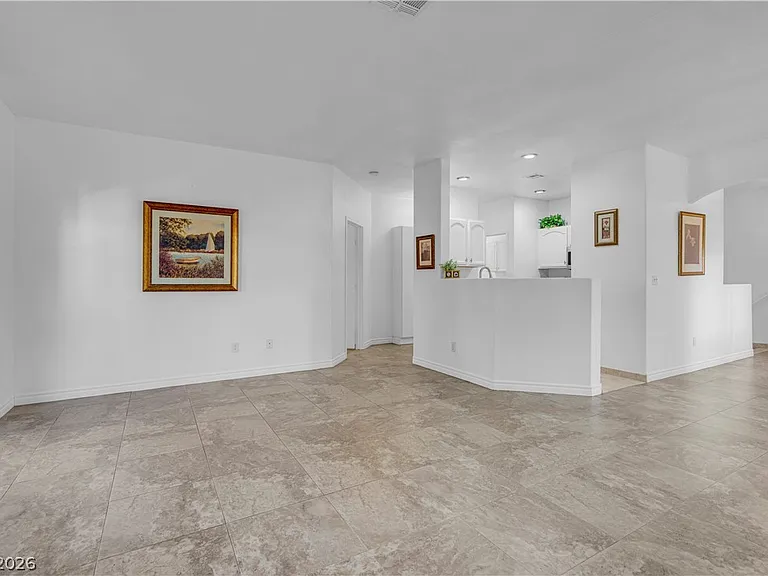 2050 W Warm Springs Rd #4322 — Photo 4