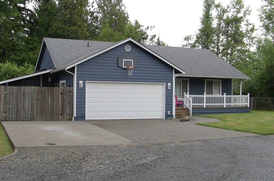 1st image of 12511 209th Avenue Ct E