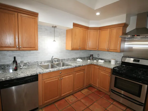 1002 E Windsor St, Tucson, AZ 85719