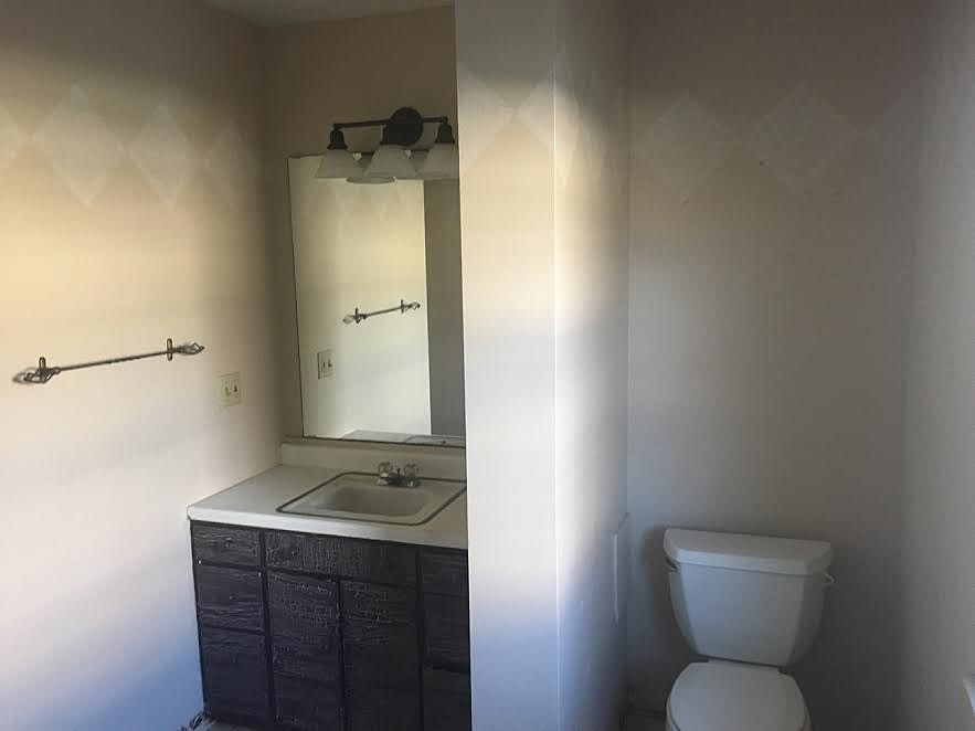 2nd image of 15910 Bachrach Way