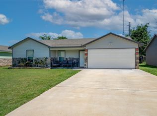 420 Whitney Ct, Rio Vista, TX 76093