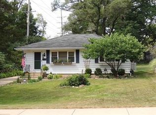 242 S Finley Rd #1, Lombard, IL 60148