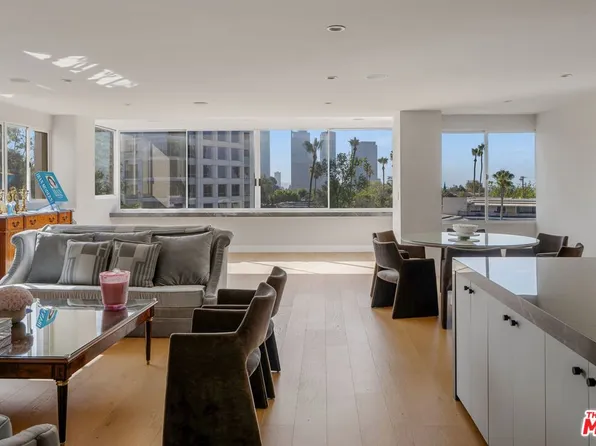 875 Comstock Ave, Los Angeles, CA