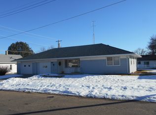 107 W Pearl St, Bloomfield, NE 68718