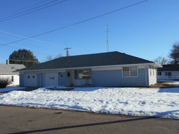 107 W Pearl St, Bloomfield, NE 68718