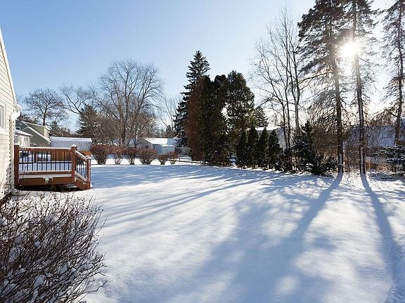 5th image of 205 Bellewood Dr