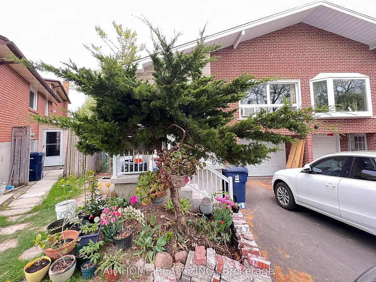 74 James Gray Dr #BASEMENT — Photo 1