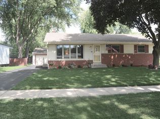 3710 W Parnell Ave, Milwaukee, WI 53221