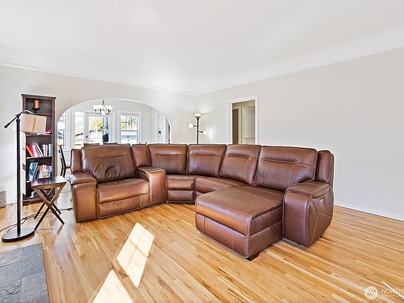 5th image of 2824 Garfield Street