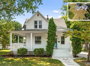 407 N Cherry St, O'Fallon, IL