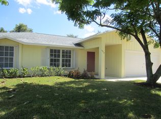 660 SW Pueblo Ter, Port Saint Lucie, FL 34953