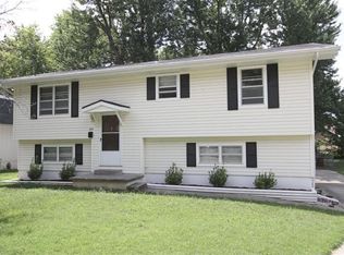 208 E Berkeley St, Springfield, MO 65807