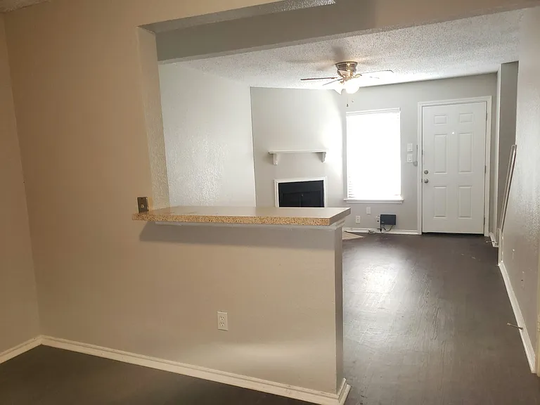 640 S Rogers Rd #644 — Photo 5