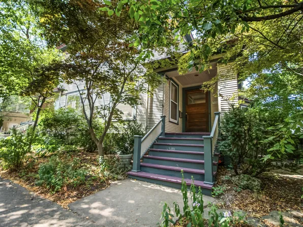 413 Dempster St, Evanston, IL 60201