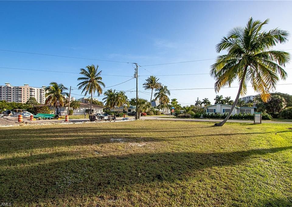 1st image of 115 Seahorse Ln