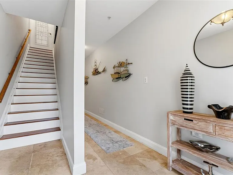 6420 Sunset Bay Cir — Photo 10