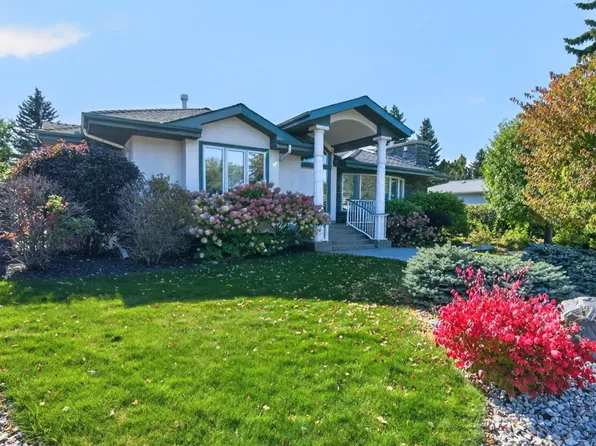 14303 50th Ave NW, Edmonton, AB T6H 0K2