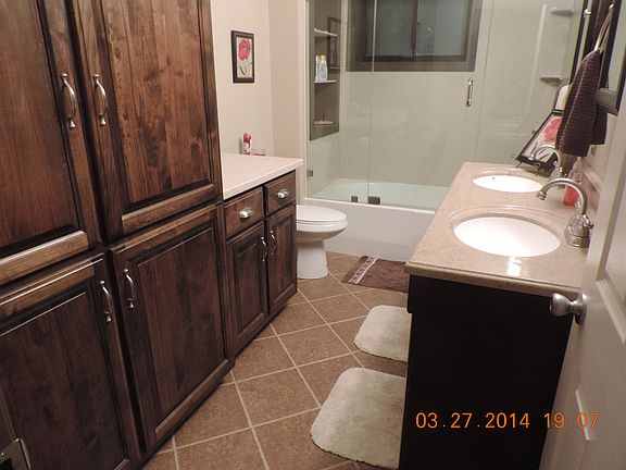 Main bathroom